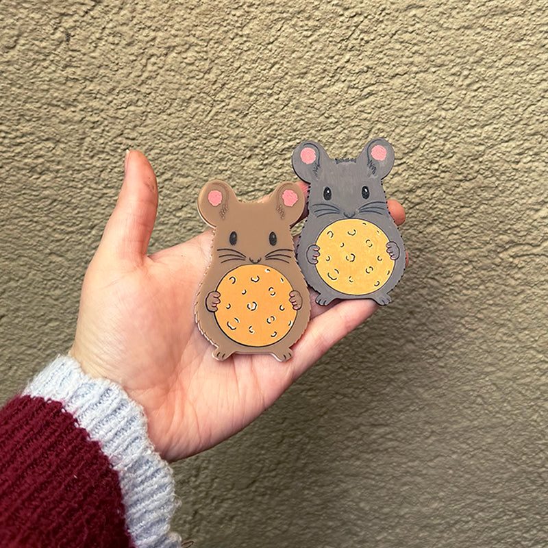 malteser mouse magnet