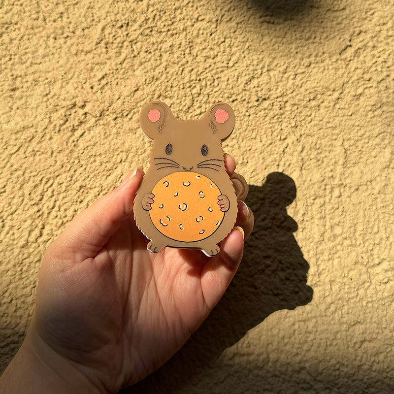 malteser mouse magnet